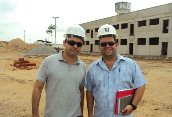 Diretor Da Fecli Visita Canteiro De Obras Do Campus Multi Institucional