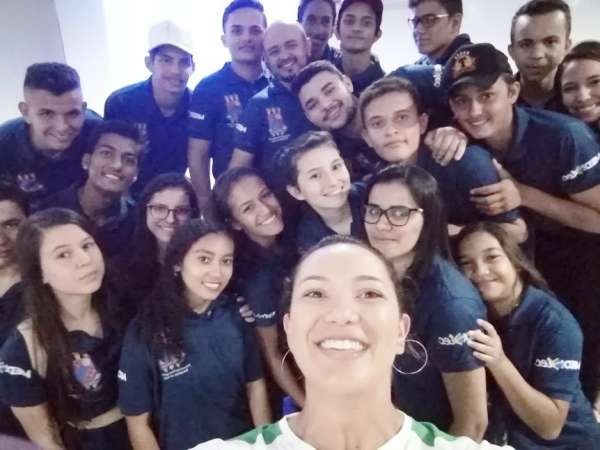 Atleta da Federação Portuguesa visita alunos do MedioTec em Jaguaribara