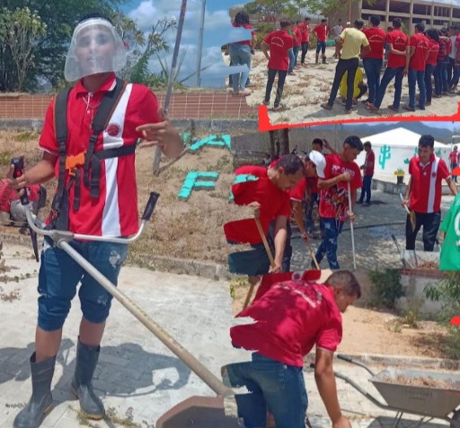 Estudantes do curso de Agroecologia de Canindé participam de ação