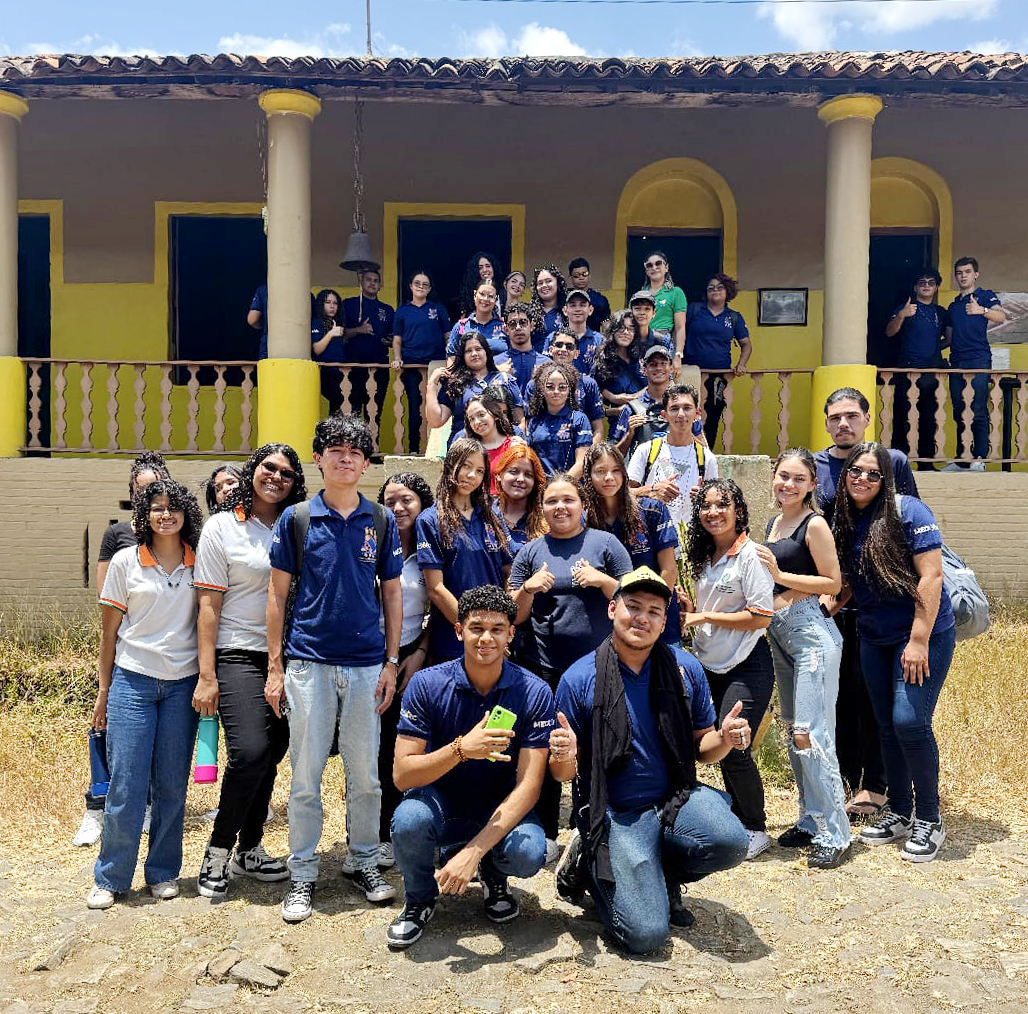 Técnico em Turismo: Alunos de Aquiraz conhecem Museu Senzala Negro Liberto